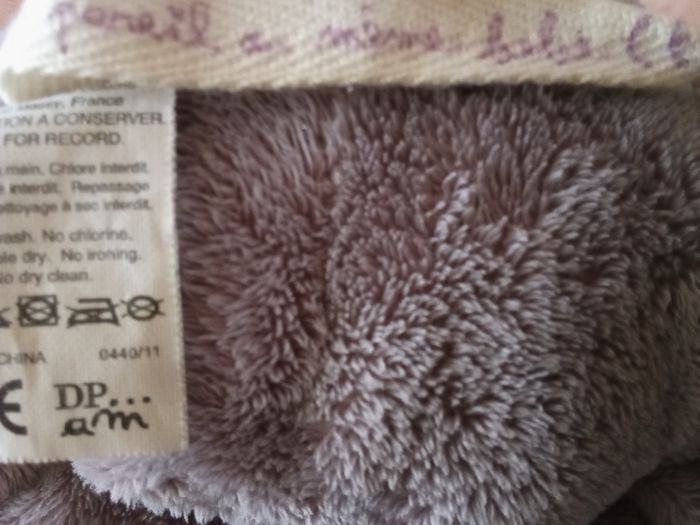 Doudou lapin  ou chien mauve du pareil au même bébé ref 0440/11  dpam  violet - photo numéro 2