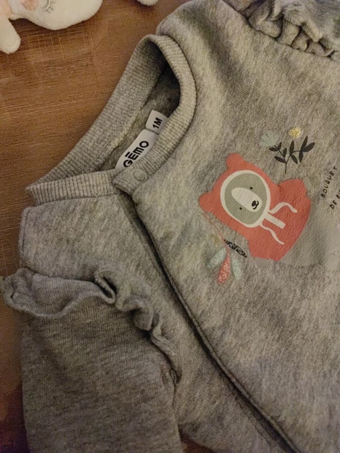 Petit pull gris - photo numéro 3