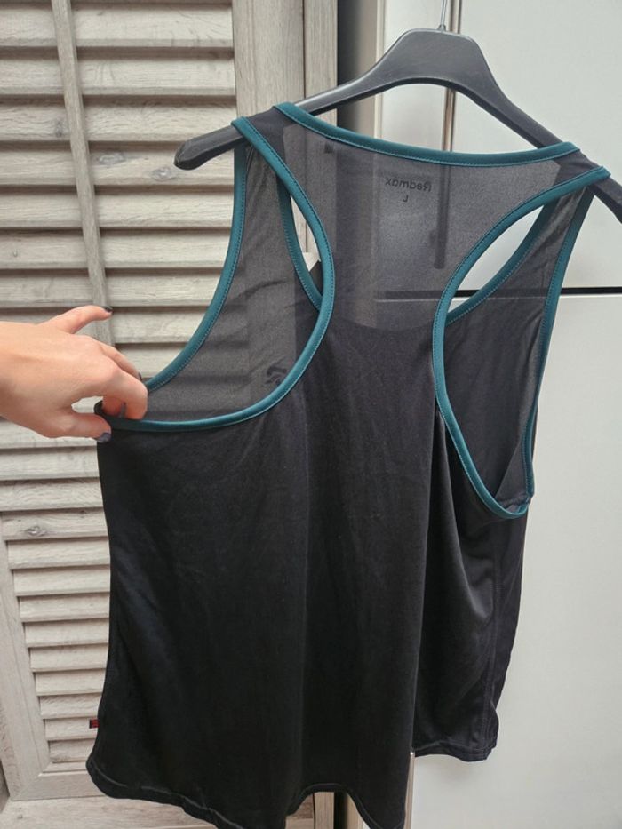 Haut de sport neuf Redmax taille L (Valeur +-20€) - photo numéro 5