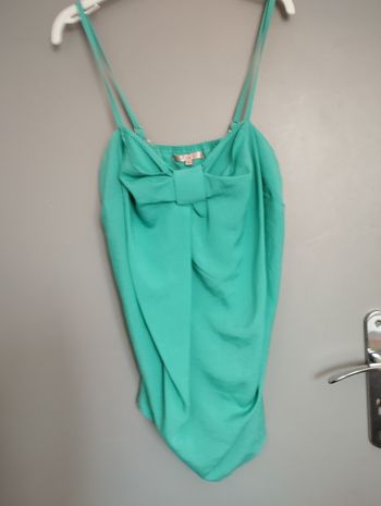 Débardeur en superbe état taille M