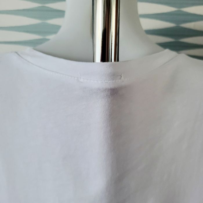 Tee-shirt blanc skull dorée et dentelle blanche taille unique Mina Rosa en excellent état - photo numéro 8