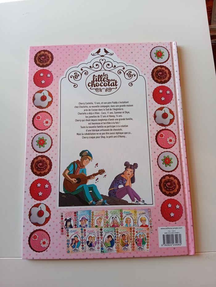 BD coeur cerise les filles au chocolat - photo numéro 2