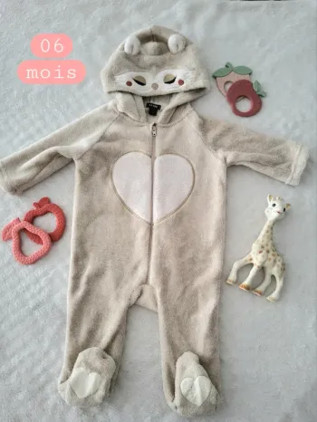 Sur pyjama bien chaud / combinaison animaux 06mois
