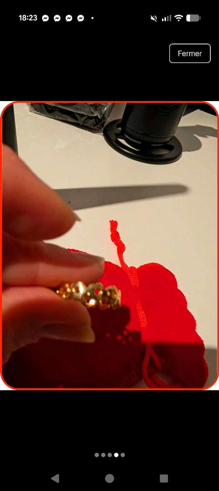 Bague fleurs marguerites en Titane dorée - NEUVE - photo numéro 3