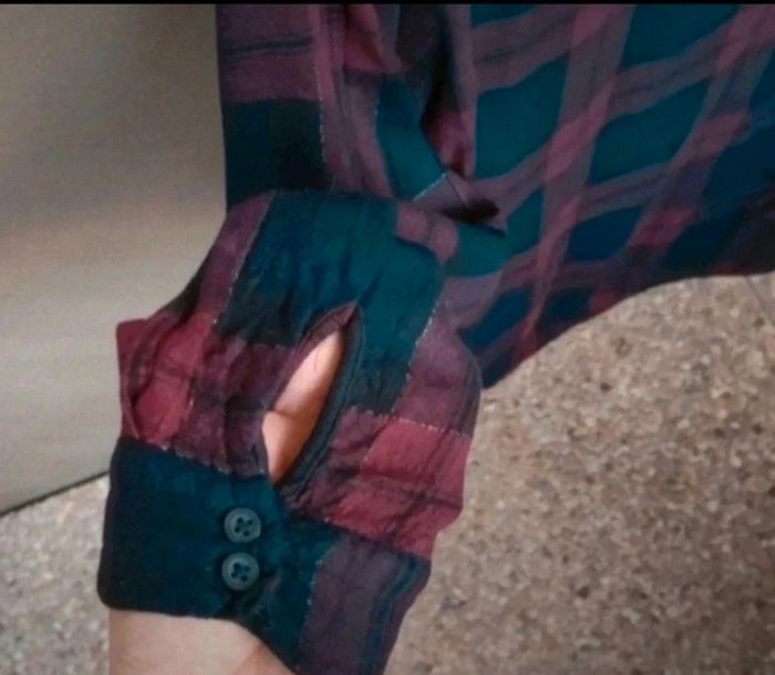 Chemise manches longues à carreaux - photo numéro 6