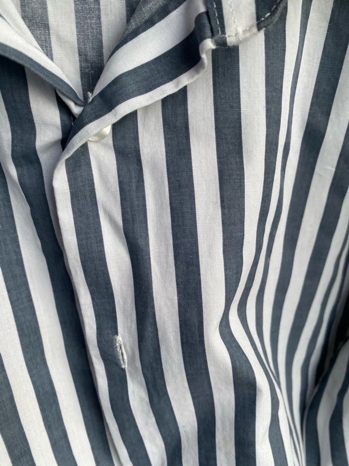 Chemise rayée Primark taille S slim fit gris blanc excellent état - photo numéro 4