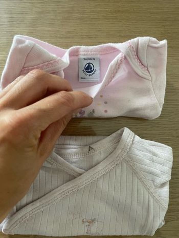 Lot 2 bodies manches longues - photo numéro 3