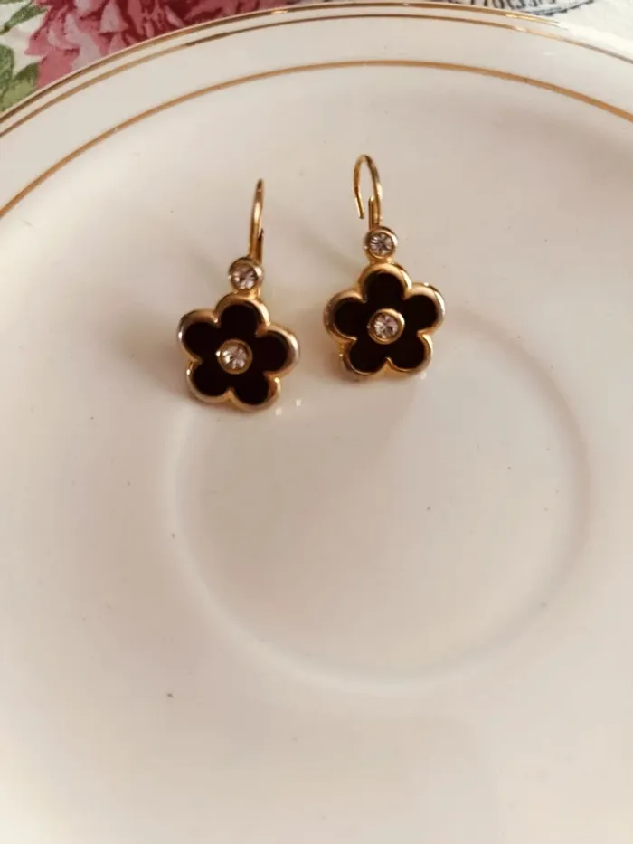 boucles d'oreilles pendantes, petites fleurs