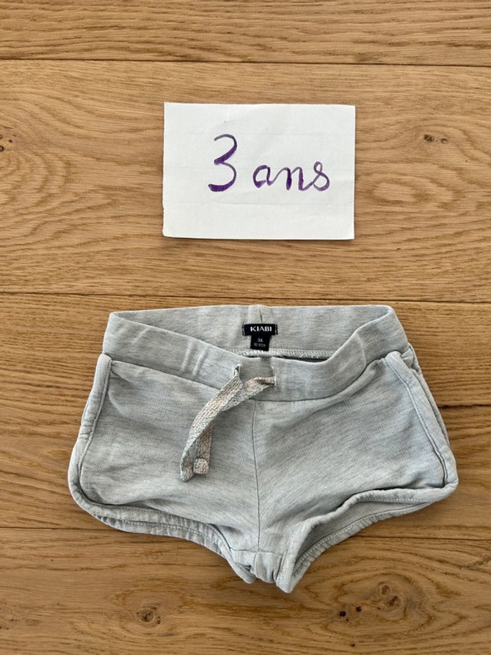 Short gris Kiabi - 3 ans