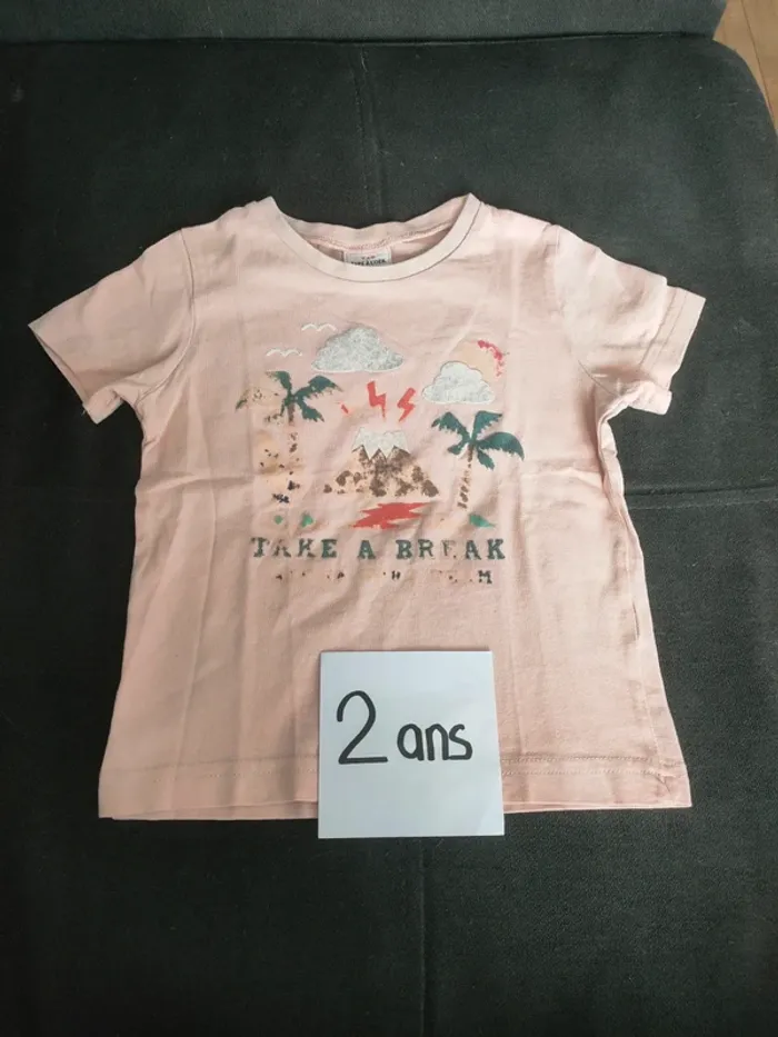 T-shirt rose garçon 2 ans tape à l'oeil