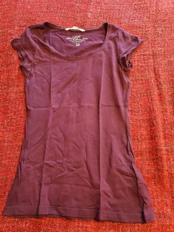Tee shirt