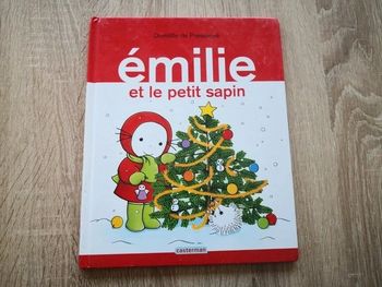 Domitille  de Pressense  - > Émilie et le petit sapin