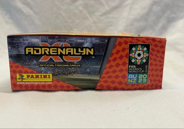 Box panini cartes Foot Adrenalyn xl women 2023 - photo numéro 9