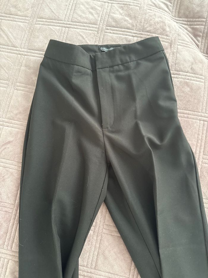 Pantalon noir - photo numéro 3