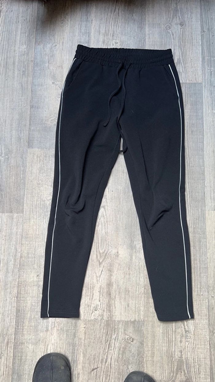 Pantalon noir jennyfer taille s