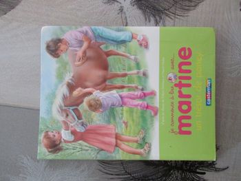 Livre Je commence à lire avec Martine Un amour de poney Tome 2
