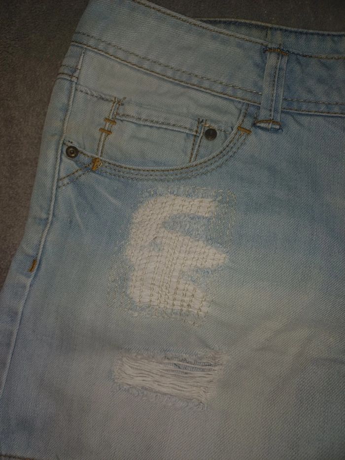 Magnifique short en jean femme Taille 40 - photo numéro 3