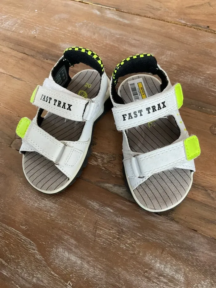 Sandales bébé - photo numéro 3
