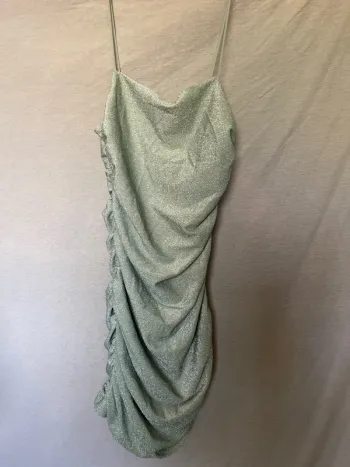 robe à paillettes