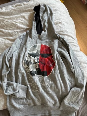 Sweat star Wars 14 ans