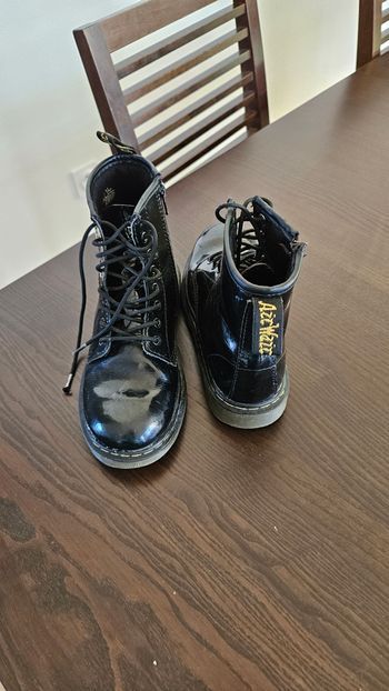 DC martens 35