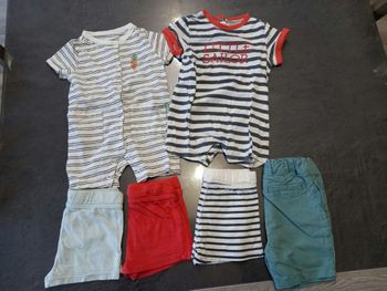 Lot vêtements 9 mois