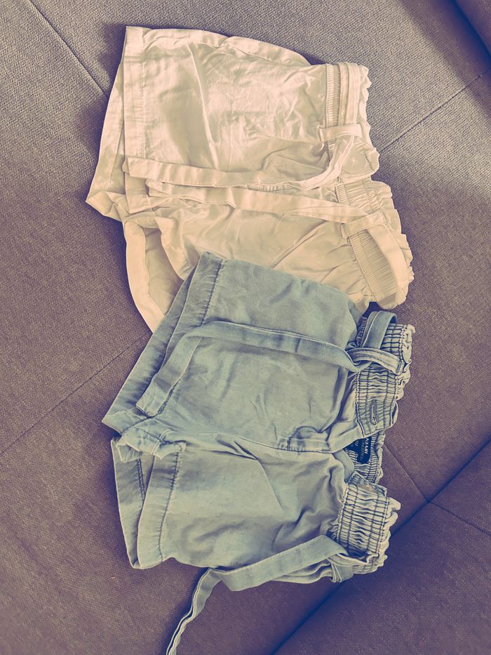 2 shorts