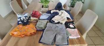 Lot vêtements garçon 4 ans