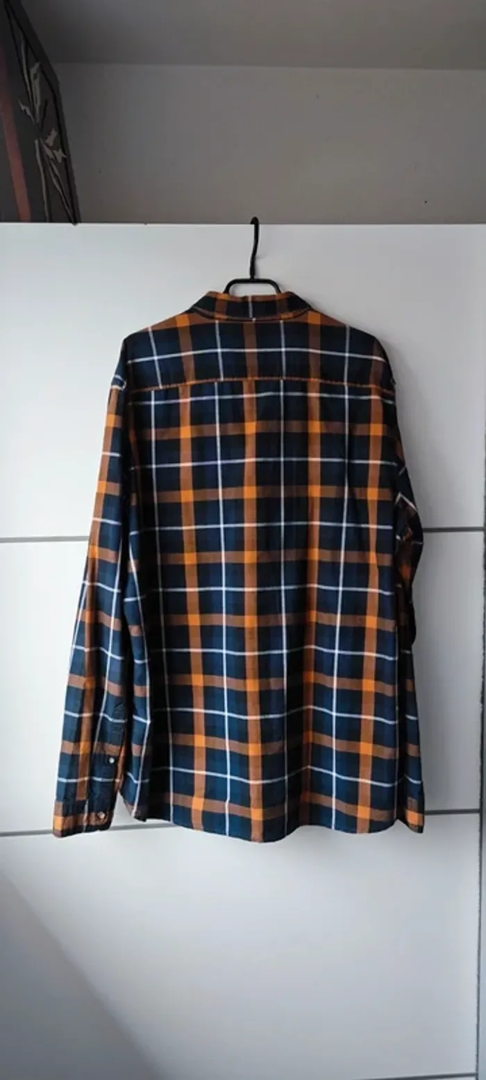 Chemise - photo numéro 2