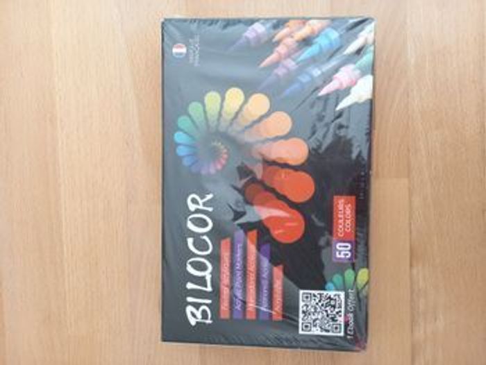 Feutres acrylique x 49 🎨