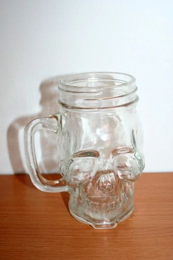Mug en verre transparent