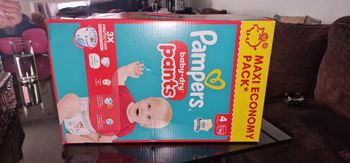Couches pampers baby dry pants 4 