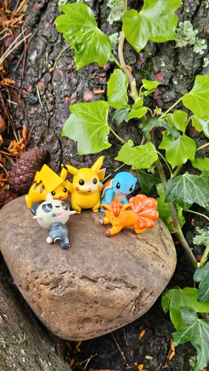 Super lot de 5 figurine Pokemon Nintendo