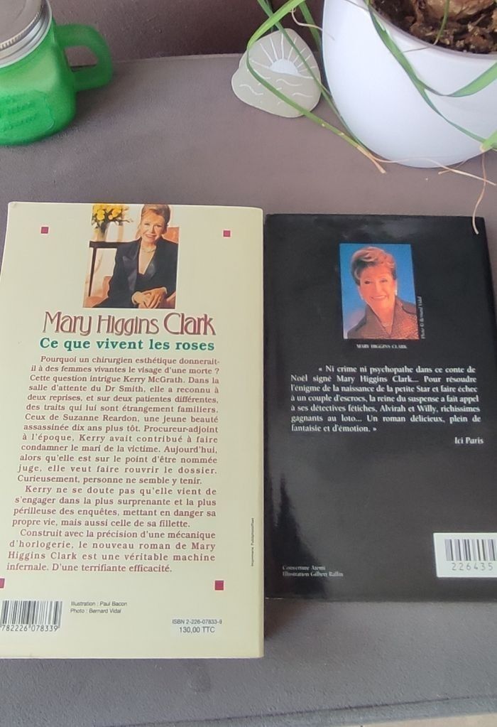 Lot 2 livres Mary Higgins Clark - photo numéro 2