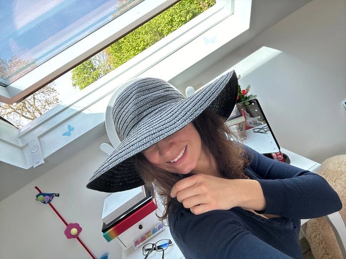 Chapeau femme gris foncé TBE - photo numéro 6