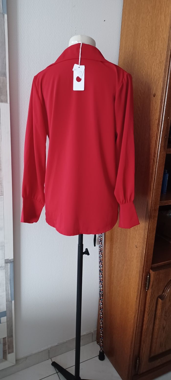 Très jolie chemise manches longues femme T U - photo numéro 8