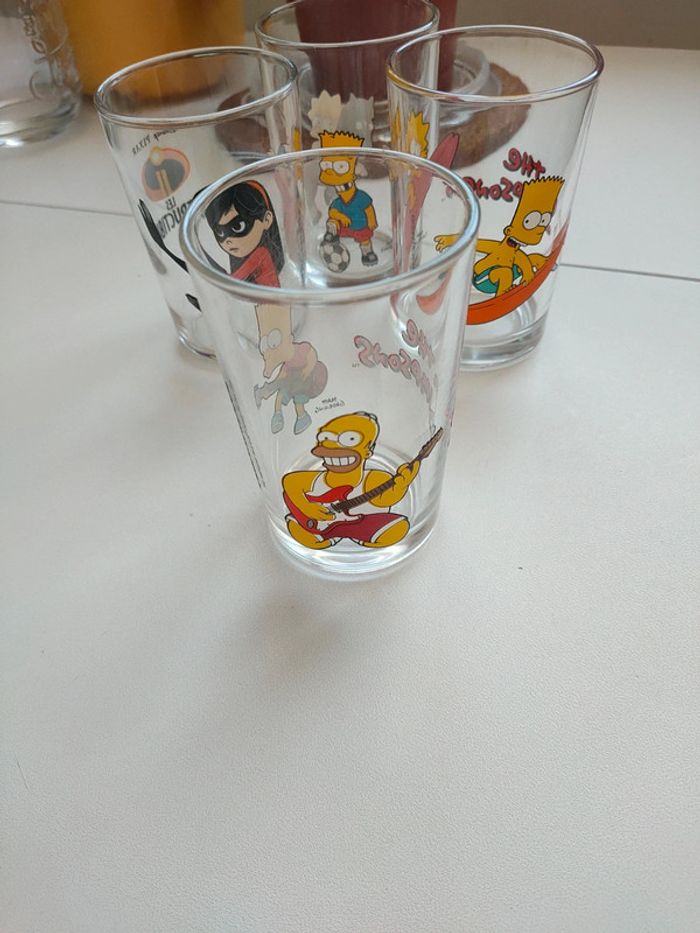 Ensemble 3 verres + 1 gratuit Simpsons et indestructibles - photo numéro 3
