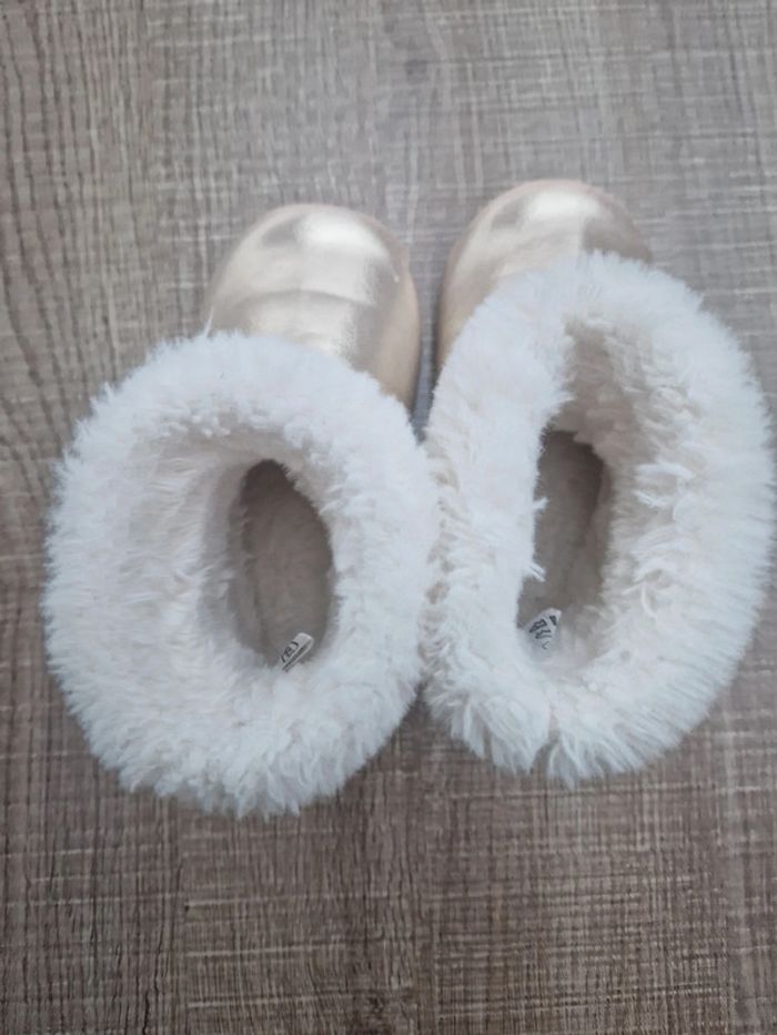 Chaussons de fête Okaïdi 27/28 en très bon état - photo numéro 4