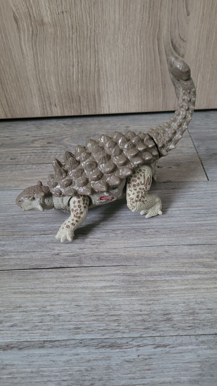 Dinosaure Ankylosaure Jurassic World - photo numéro 4