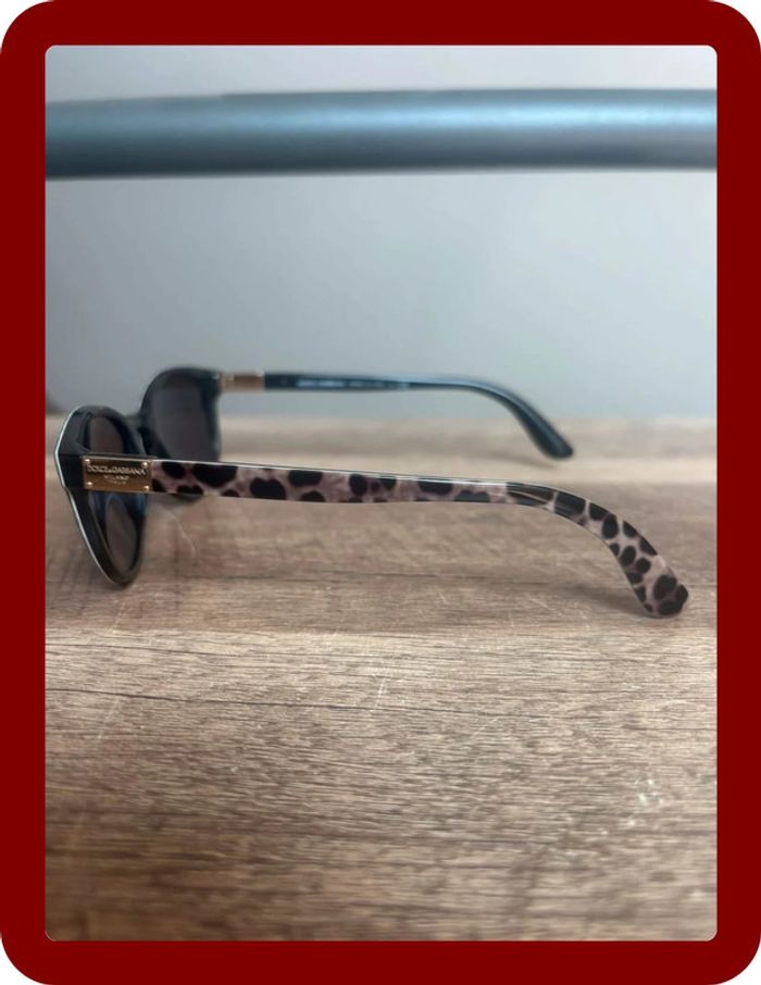 Lunette de soleil Dolce&Gabanna logo doré et motif jaguar/panthère - photo numéro 3