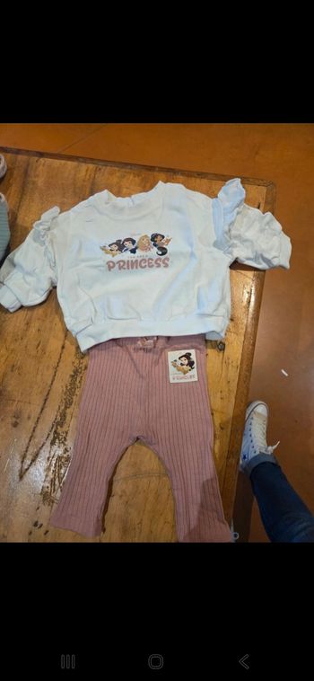 Ensemble Disney