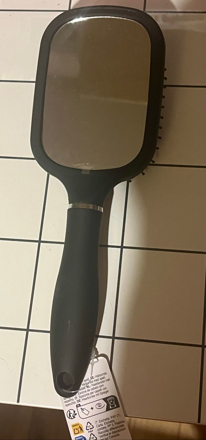 Brosse à cheveux avec miroirs - photo numéro 3