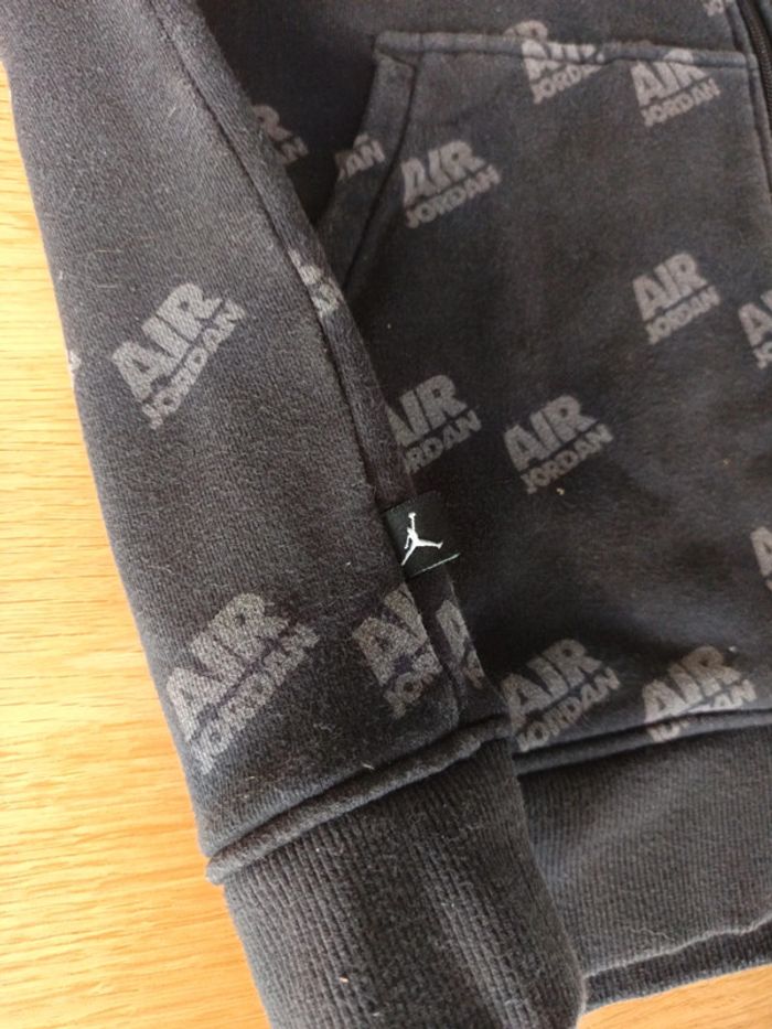 Veste Air Jordan - photo numéro 3