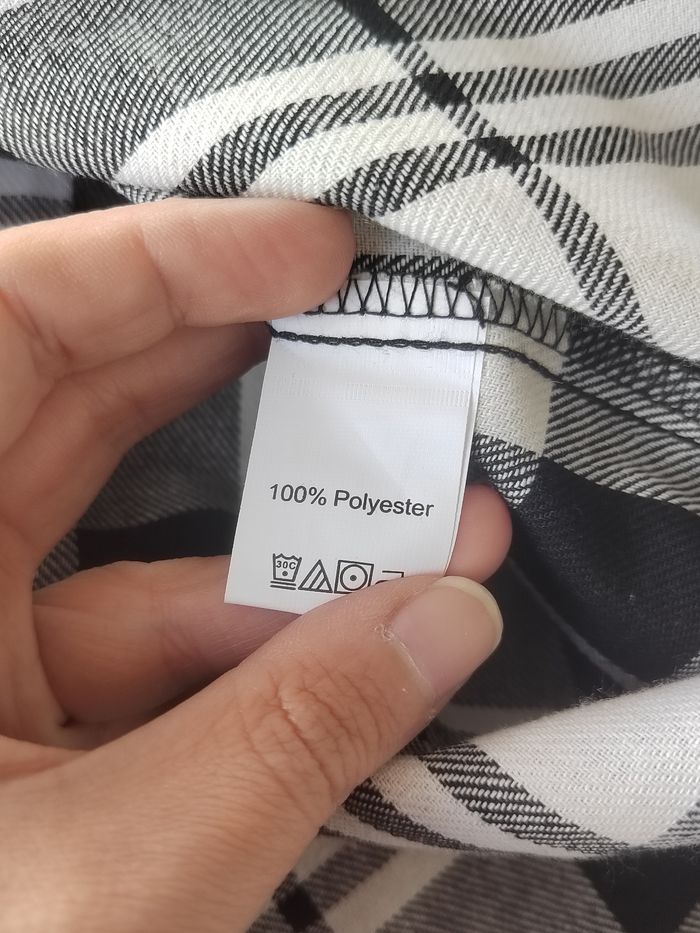 Chemise noire et blanche femme Shein – Taille 46 – Très bon état - photo numéro 8