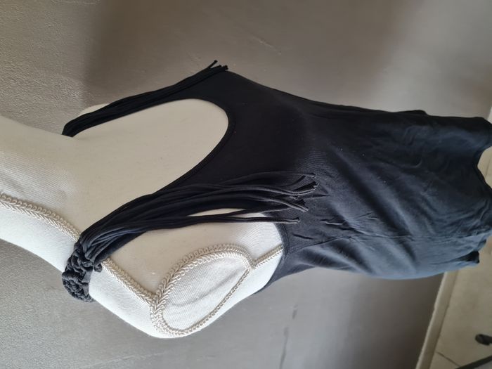 Débardeur noir franges - photo numéro 3