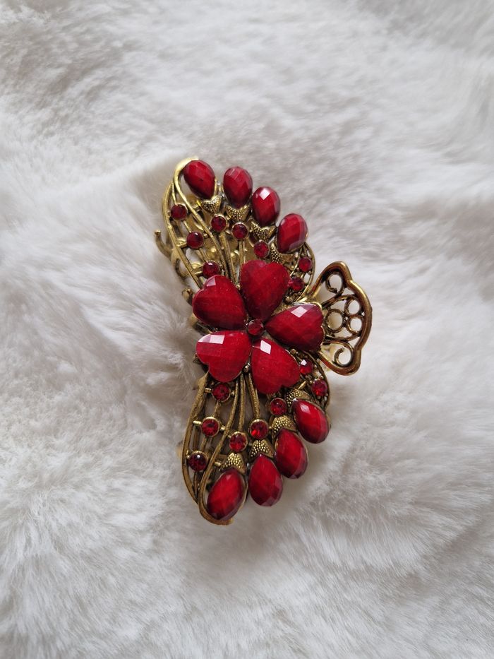 Barrette bijou vintage dorée à pierres rouges - photo numéro 2