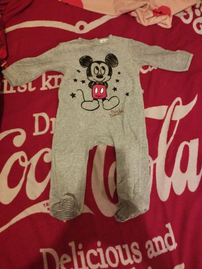 Pyjama mickey 18mois