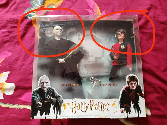 A saisir,  coffret " Harry Potter et Voldemort" jamais ouvert ! - photo numéro 5