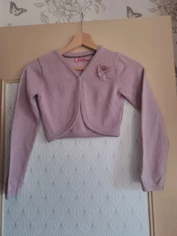 Superbe gilet fille comme neuf rose à paillettes tbe NKY 10 ans