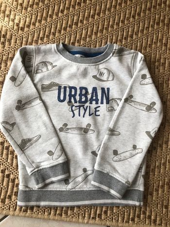 Sweat - taille 4 ans